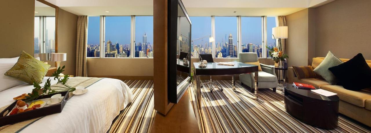 Jin Jiang Tower Hotel Шанхай Екстериор снимка